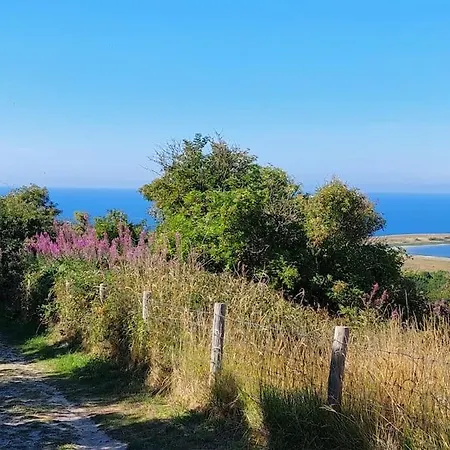 A La Vie, A La Mer. Holiday home