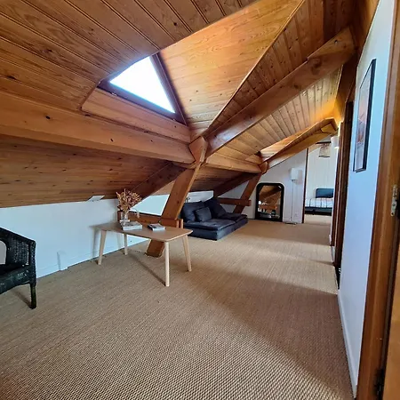 A La Vie, A La Mer. Holiday home