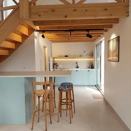 A La Vie, A La Mer. 桑加特